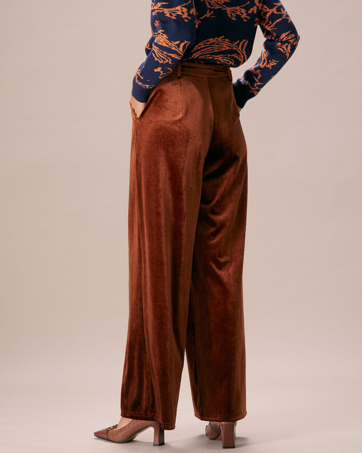 the-brown-high-waisted-velvet-wide-leg-pants-bottoms-egjauq